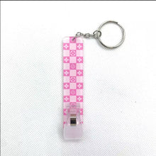 Load image into Gallery viewer, Credit Card Grabber Keychain For Long Nails